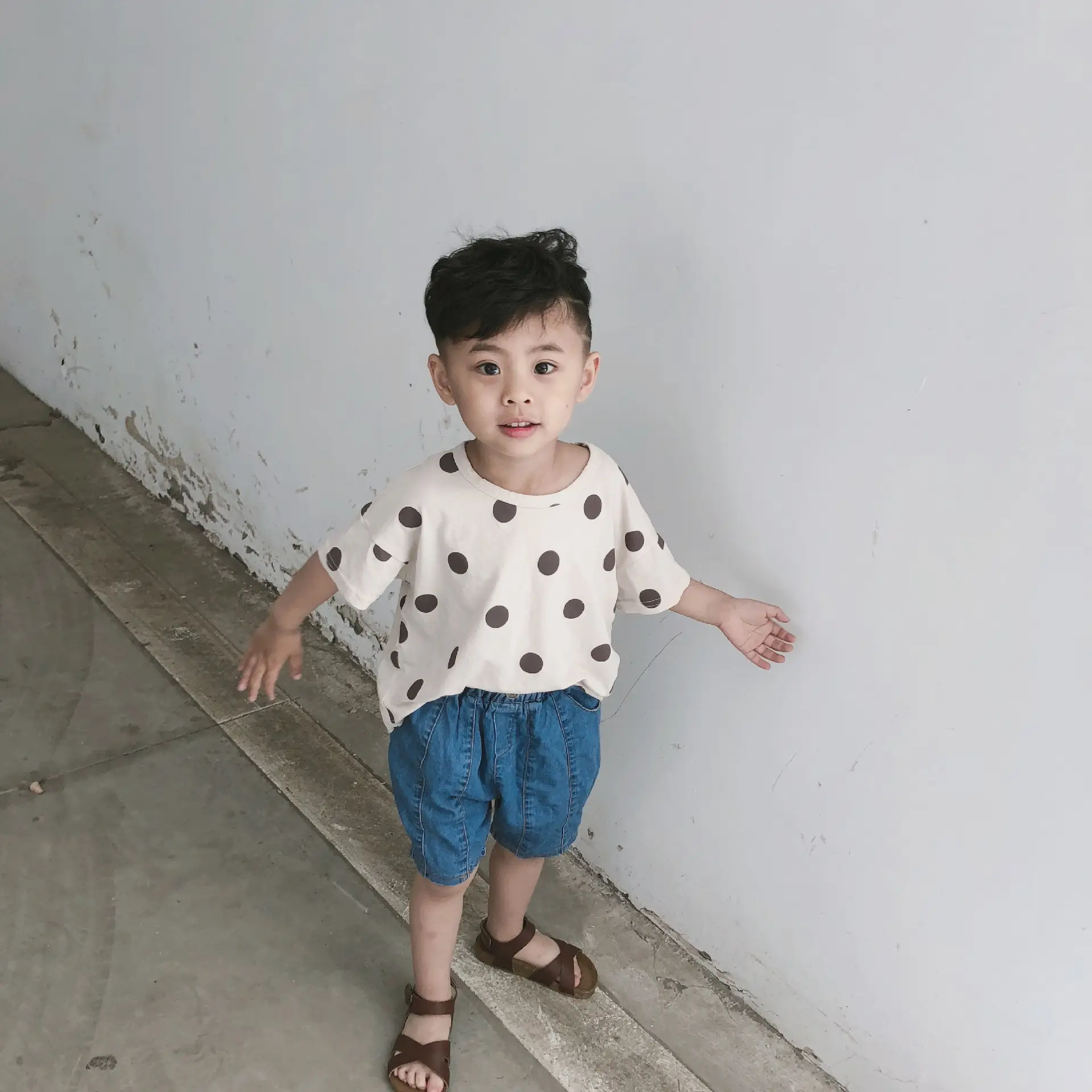 Kids Polka Dot Cotton T-Shirt Green Round Neck — feature 7