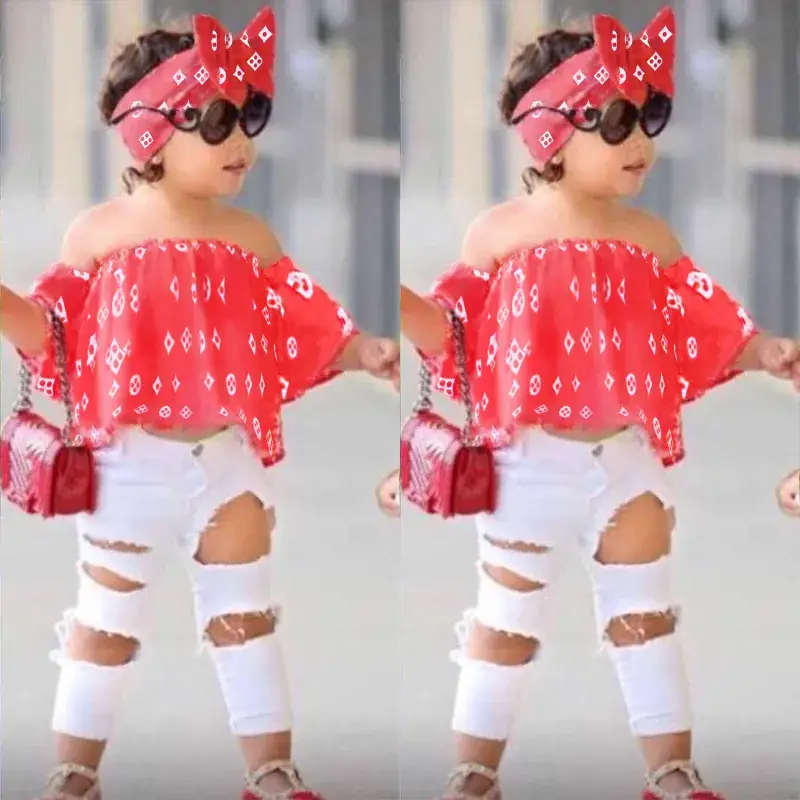 Red 2-Piece Girls' Suit with Bow & Ripped Pants - Image 2