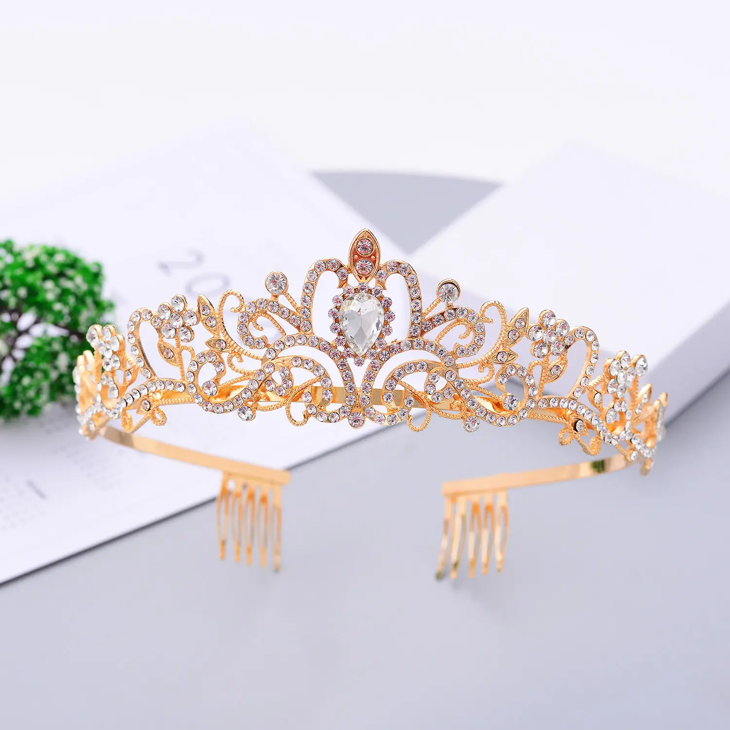 Crystal Diamond Bride Wedding Hair Crown with Combs - Image 49