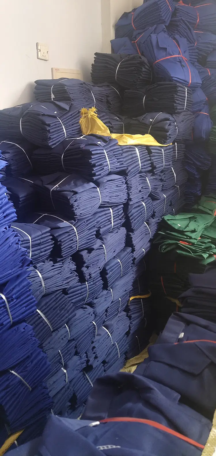 Blue Full Lock Edge Robe Men Women Machine Repair Suit