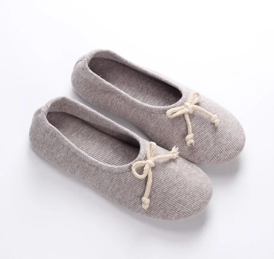 Postpartum Shoes for Spring and Autumn, Closed-Back Cotton Slippers, Breathable, Non-Slip, Indoor Soft-Soled Floor Shoes, Large Size Slippers for All Seasons