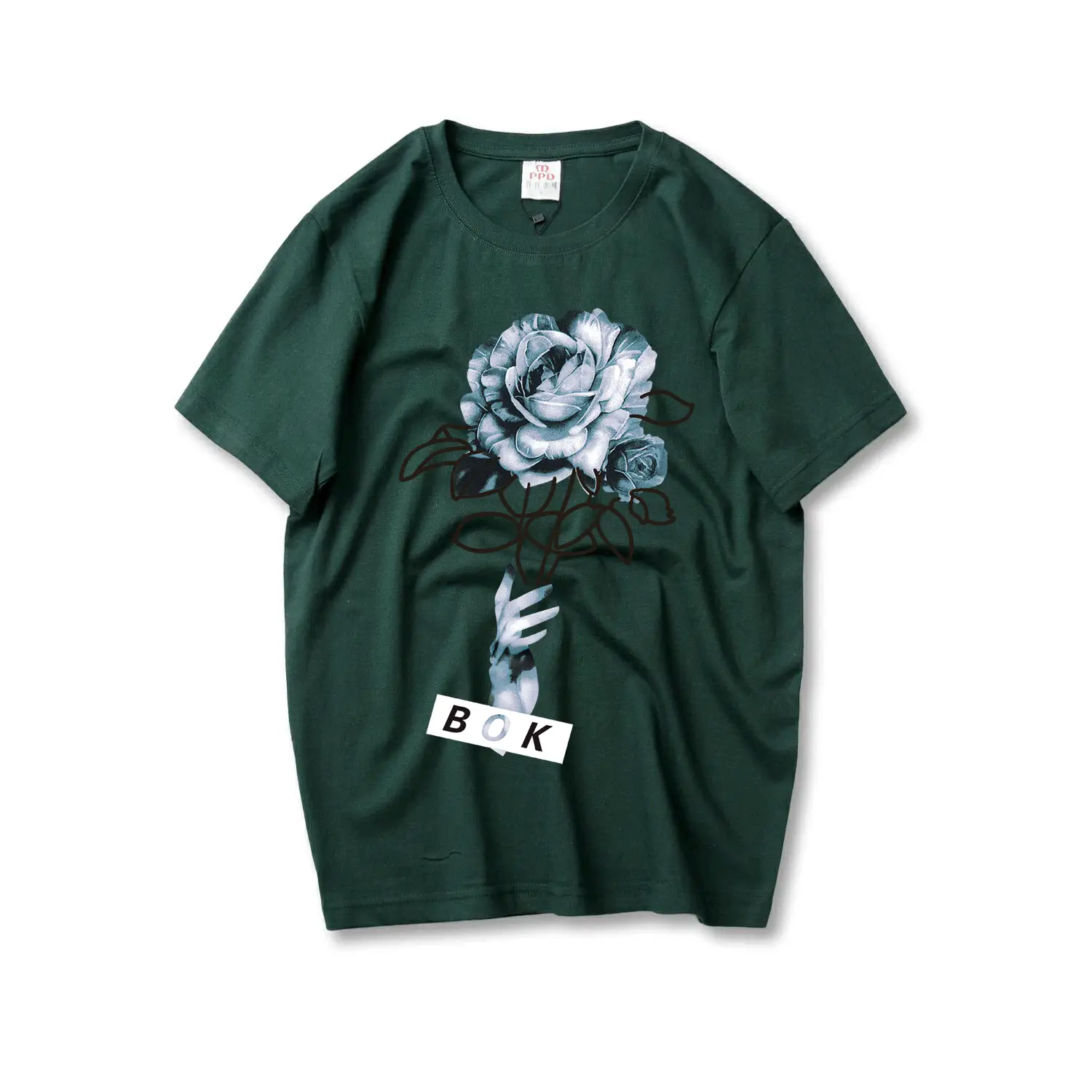 Red Black Rose Graphic T-Shirt Large Loose Sleeve Teenwear