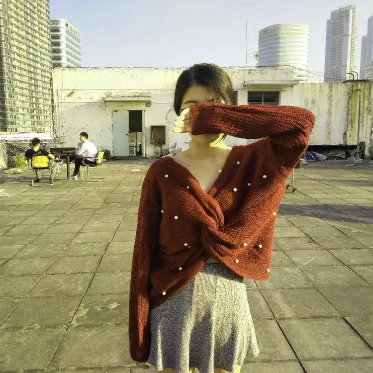 2025 Red Cross Knotted Backless Knitwear for Women - Image 16