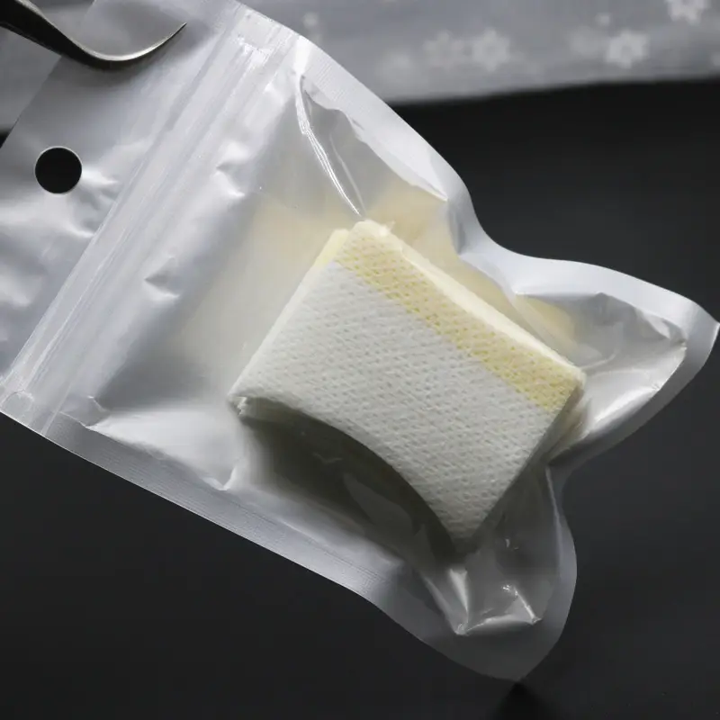 Cotton Eyelash Removal Pads for Eye Irritation Prevention - Image 4