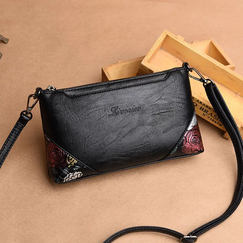 Black Embroidered Coin Clutch Bag for Women - Image 3