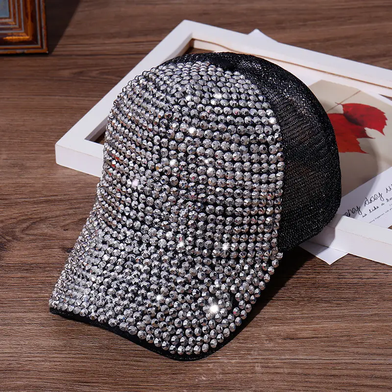 Women's Outdoor Sunshade Cap with Peaked Design - Image 17