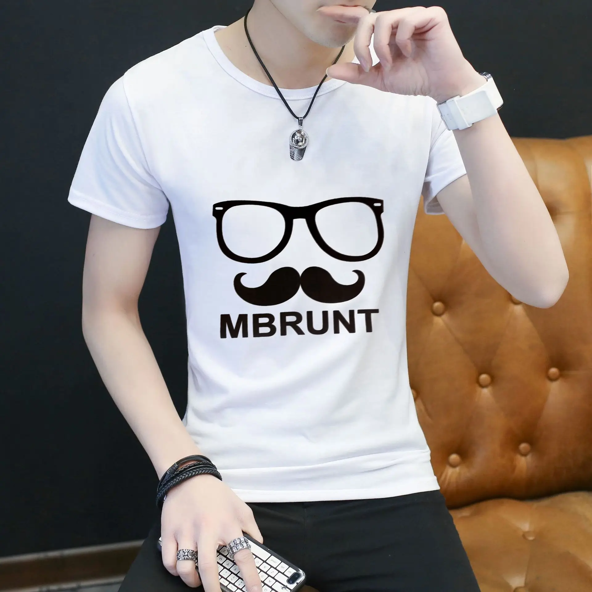 2017 Men White Graphic Short Sleeve T-shirt - Image 10