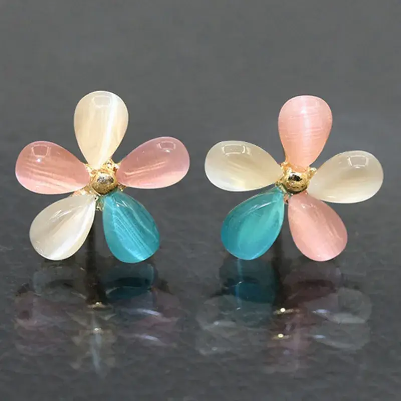 Korean Cat's Eye Flower Earrings Wholesale 5 Petal - Image 2