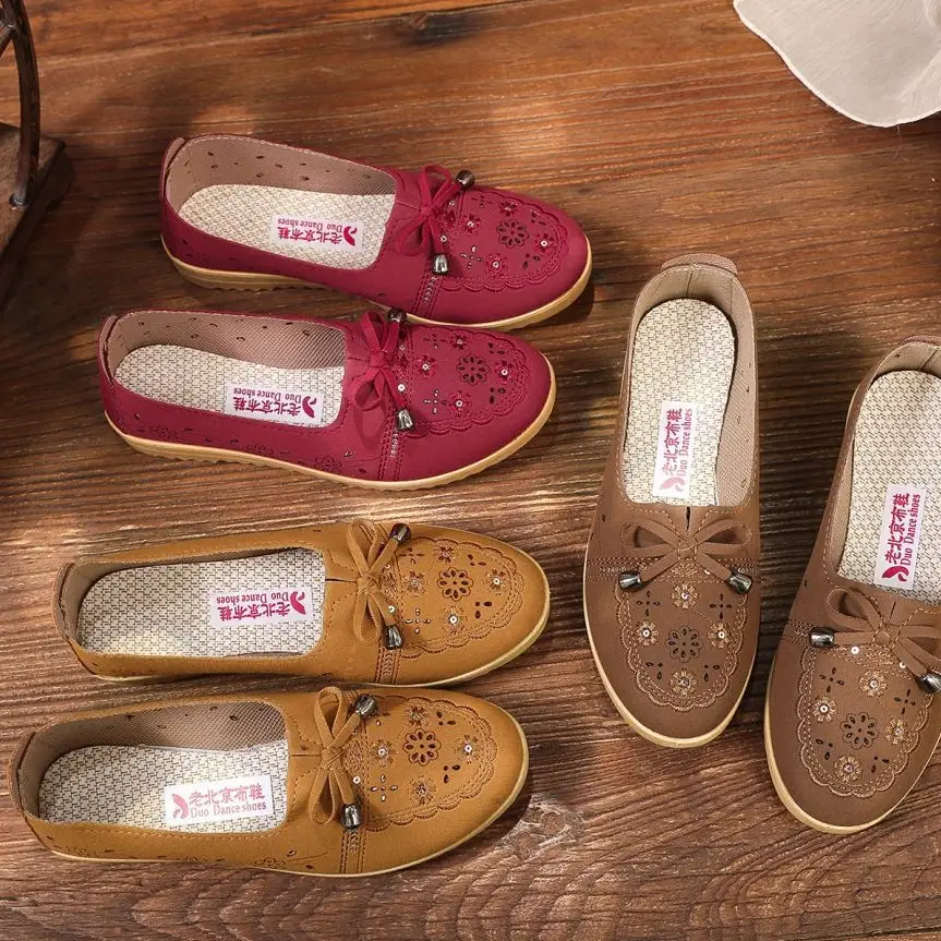 Spring Autumn Old Beijing Cloth Shoes Shallow Mouth Slip-on Middle-aged and Elderly Mother Shoes Foreign Trade Women's Shoes Casual Canvas Shoes