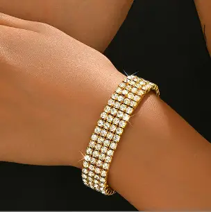 Luxury 4-Piece Bridal Jewelry Set for Women - Image 9