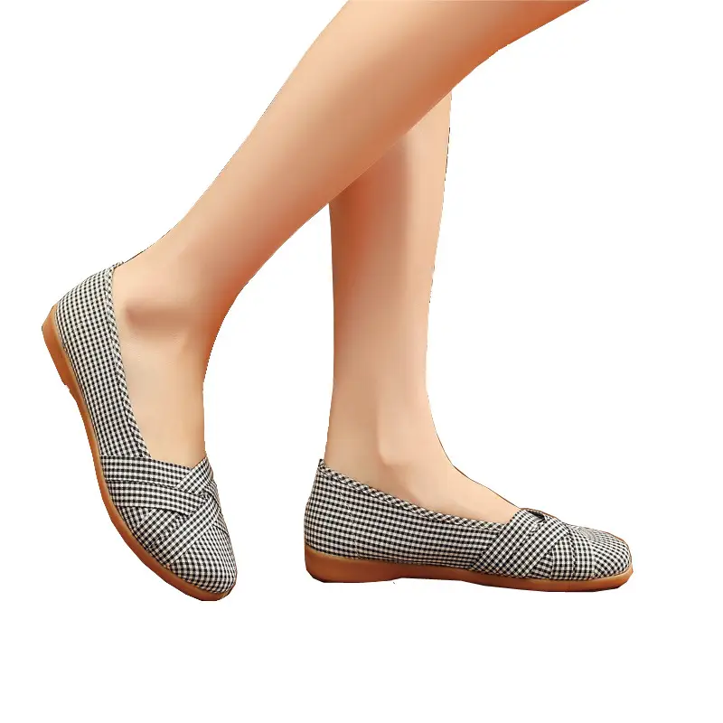 New Women's Shoes Old Beijing Cloth Shoes Middle-aged and Elderly Mothers' Shoes Loose Non-slip Women's Single-layer Shoes Slip-on Beef Sole
