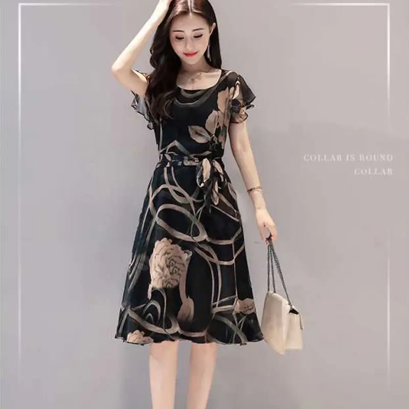 2019 Printed Black Floral Mid-Length Dress for Women - Image 5