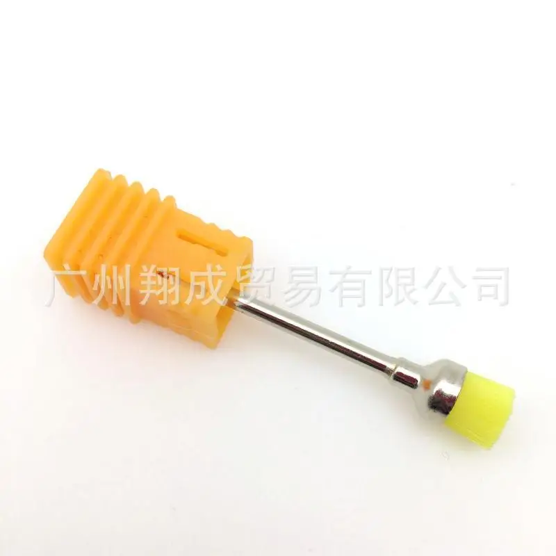 Nail Polish Cleaning Brush with Gap Cleaner - Image 9