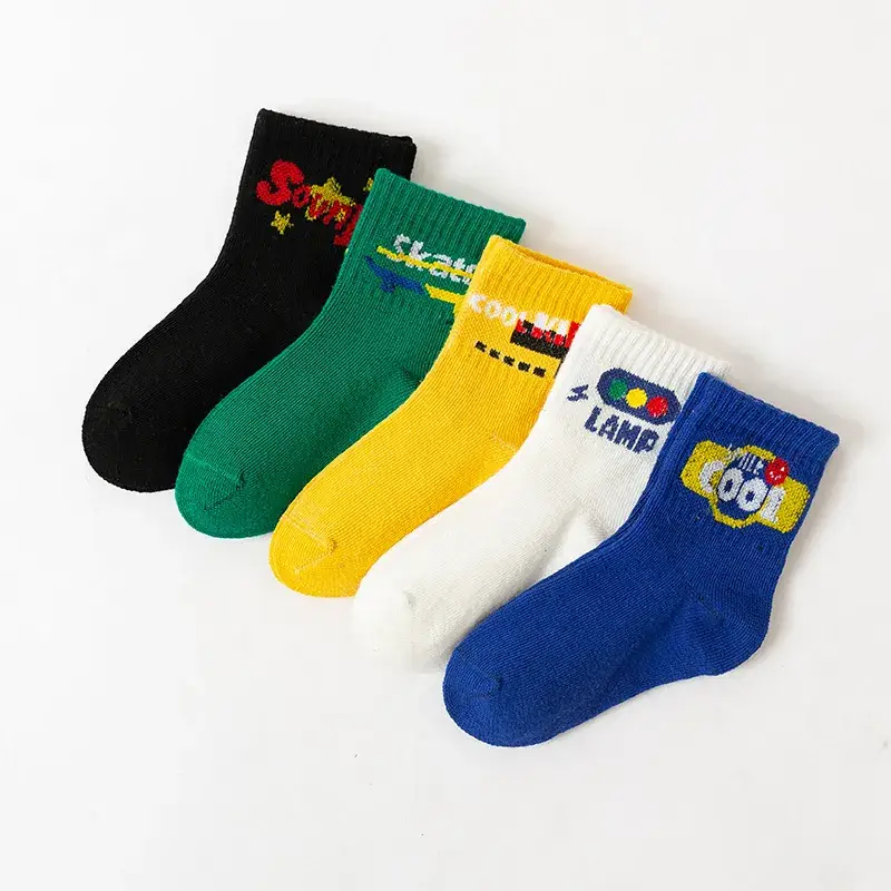Spring & Autumn Kids Cotton Socks Pink Strawberry Heart Design