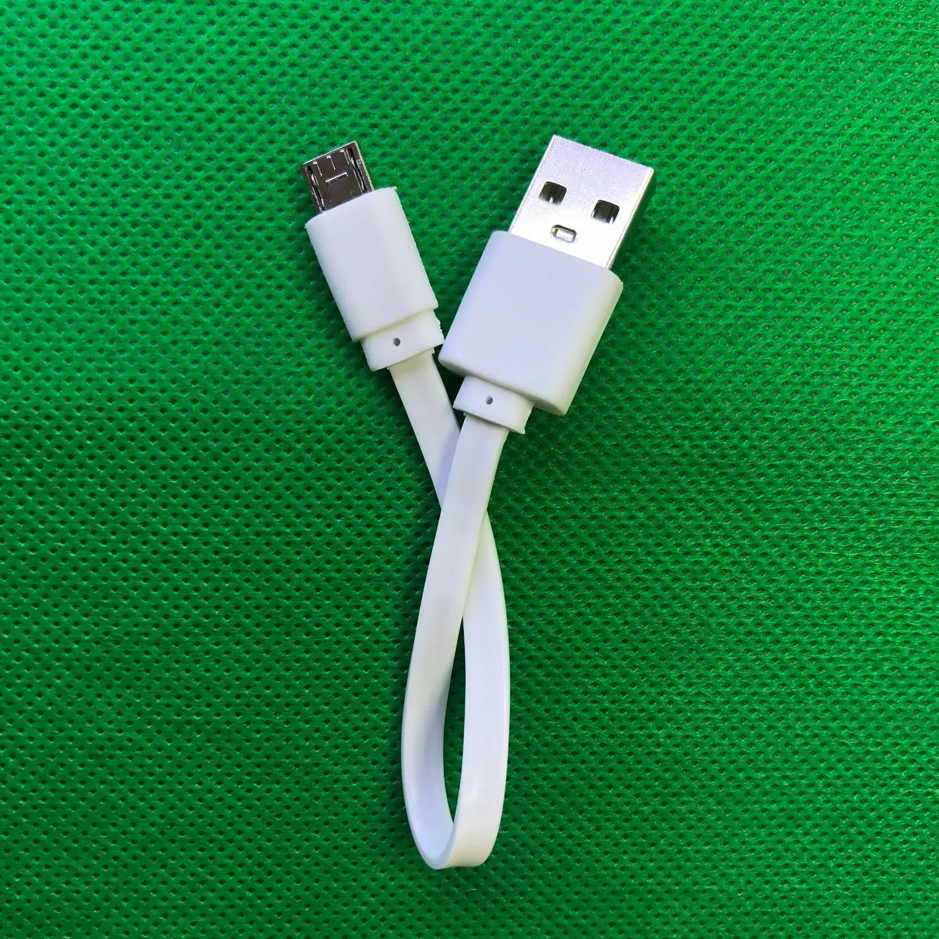 V8 Flat USB Cable 20cm 2A Green PVC - Image 2