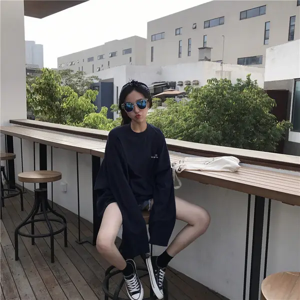 Women Long Sleeve Printed T-Shirt White Loose Fit - Image 6