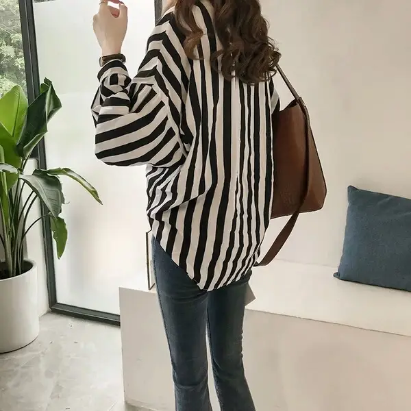 Green Striped Long Sleeve Women's Shirt Large - Image 4