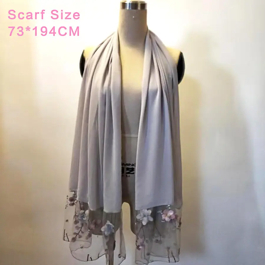 European Muslim Mesh Robe with Flower Embroidery S-XL - Image 2