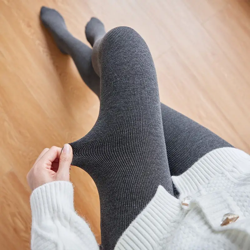 Women's Velvet Warm Vertical Stripes Leggings Black