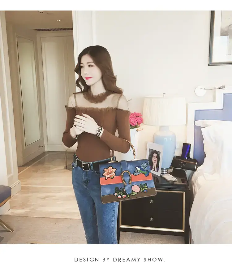 Women Long Sleeve Lace Top White Spinning — feature 7
