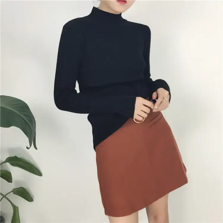 Women's Long Sleeve Solid Color Turtleneck Sweater — feature 35