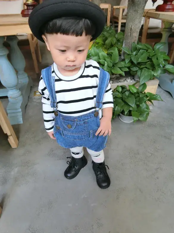 New Men's & Women's Baby Denim Pants Korean Kids All-match Strappers - Image 5