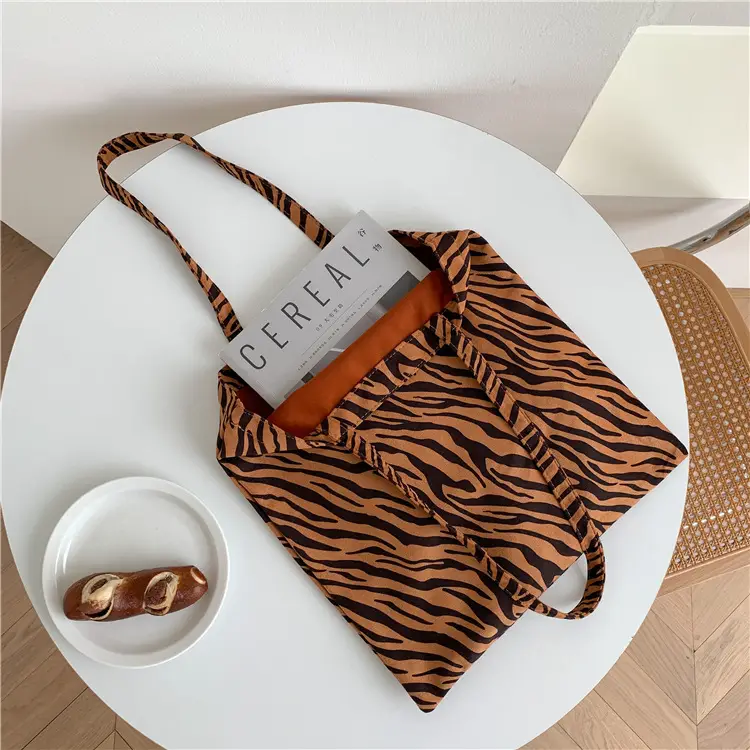 Leopard Print Large Women's Tote Bag - Image 3