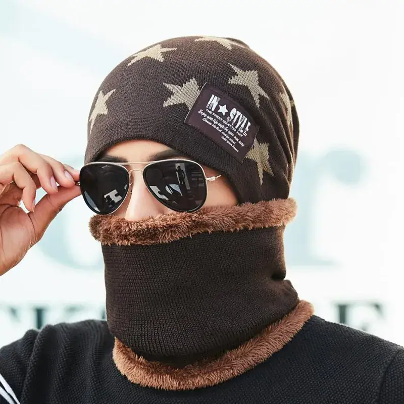 Men's Star Patterned Winter Beanie with Fleece Trim - Image 3