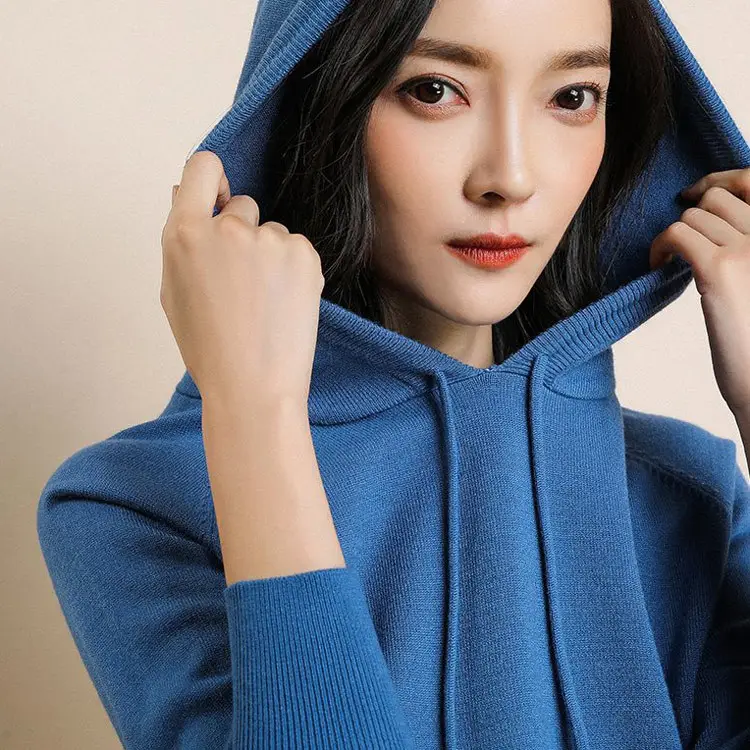 Women Grey Hooded Knitted Sweatshirt Medium