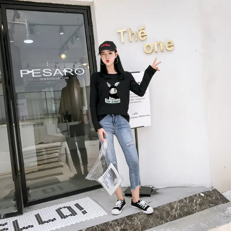 2025 Cartoon Rabbit Long Sleeve T-Shirt Black Women — feature 11