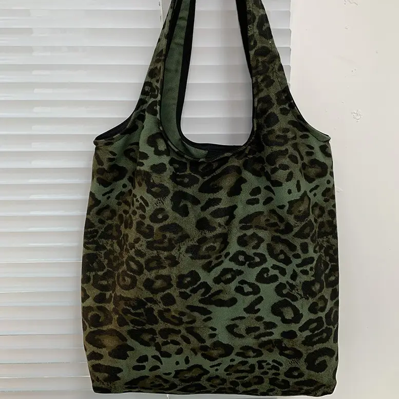Leopard Print Women's Cloth Shoulder Bag Green - Image 6
