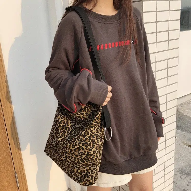 Leopard Print Women's Cloth Shoulder Bag Green - Image 3