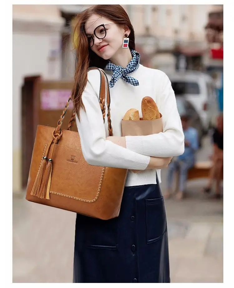Women's Tassel Shoulder Bag Brown Leather Large Capacity — feature 8