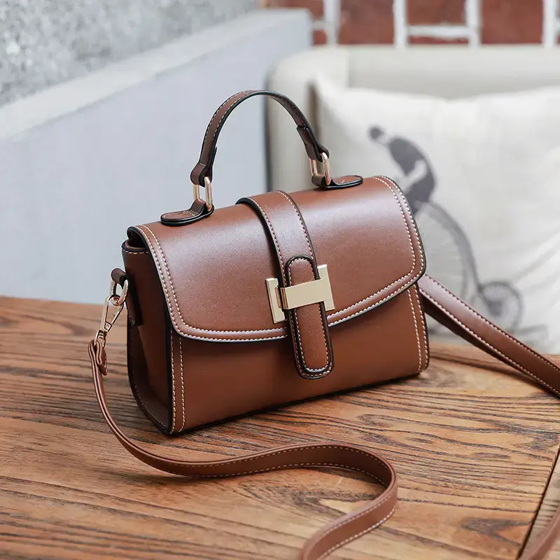 Women's Red Leather Crossbody Bag with Gold Clasp - Image 7