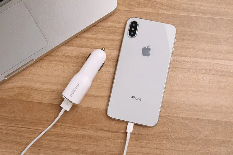 Fast Charging USB Car Charger 2.4A Multi-Function — feature 16