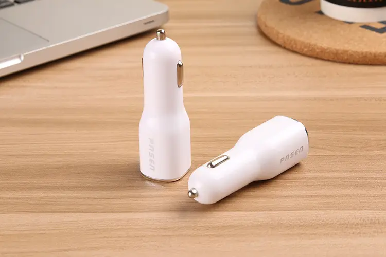 Fast Charging USB Car Charger 2.4A Multi-Function — feature 8