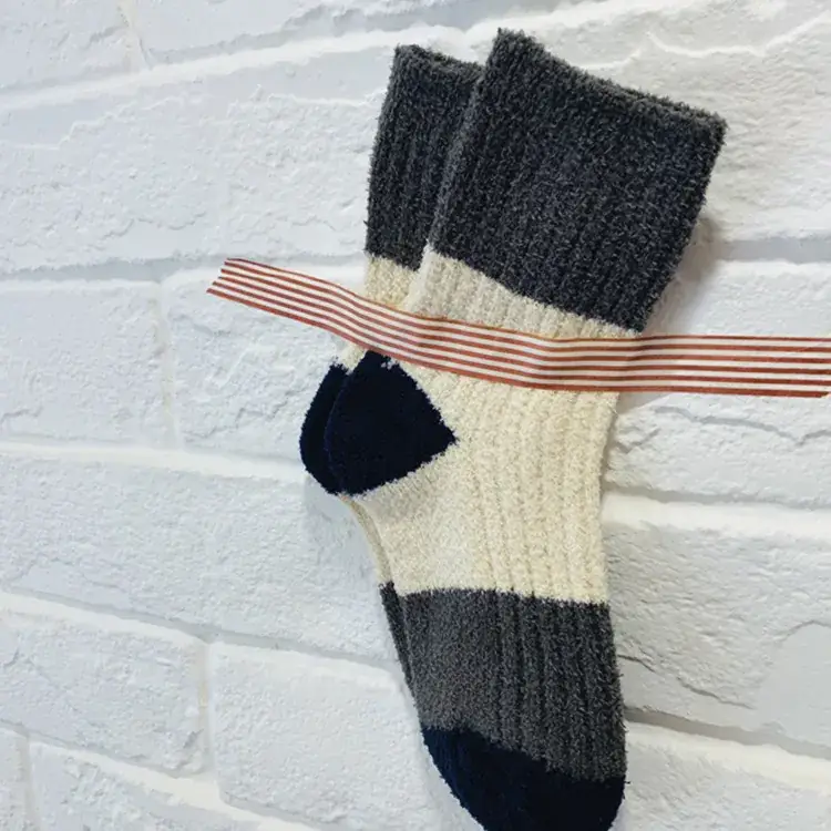 Double-Needle Korean Style Color Block Kids Socks - Image 2