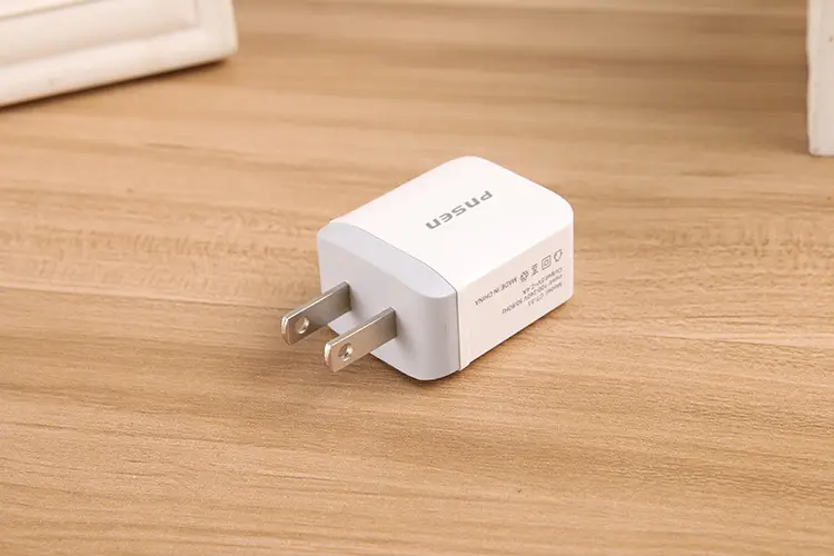 2.4A Digital USB Charging Head for Mobile Phones — feature 16