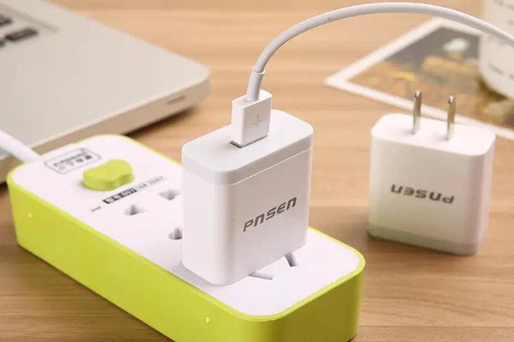 2.4A Multi-Function USB Charger for Xiaomi Mobile — feature 15
