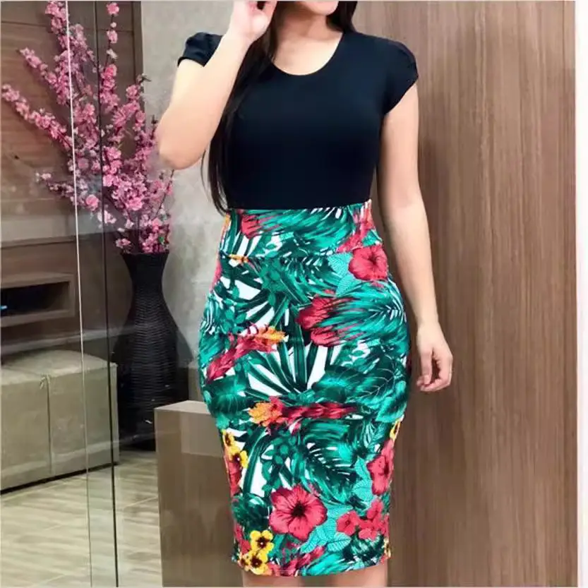Plus Size Floral Hip Dress Black Top Turquoise Rose Print