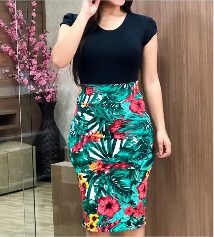 Plus Size Floral Hip Dress Black Top Turquoise Rose Print