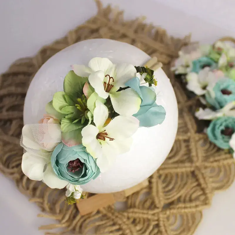 Baby Photo Head with Rainbow Flower Decor — feature 11