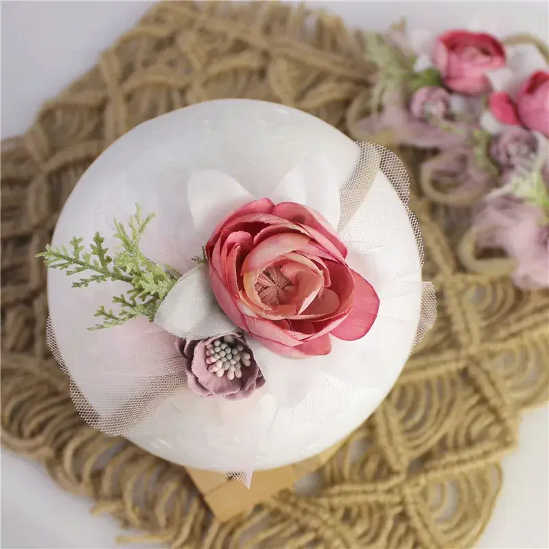 Baby Photo Head with Rainbow Flower Decor — feature 15
