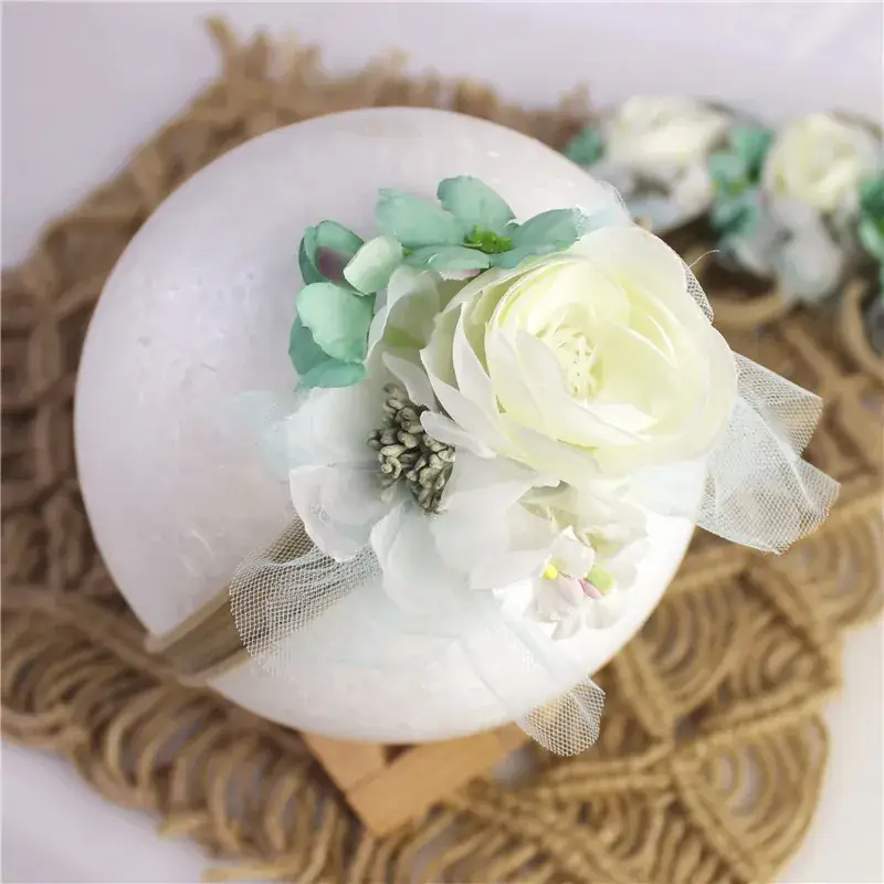 Baby Photo Head with Rainbow Flower Decor — feature 17
