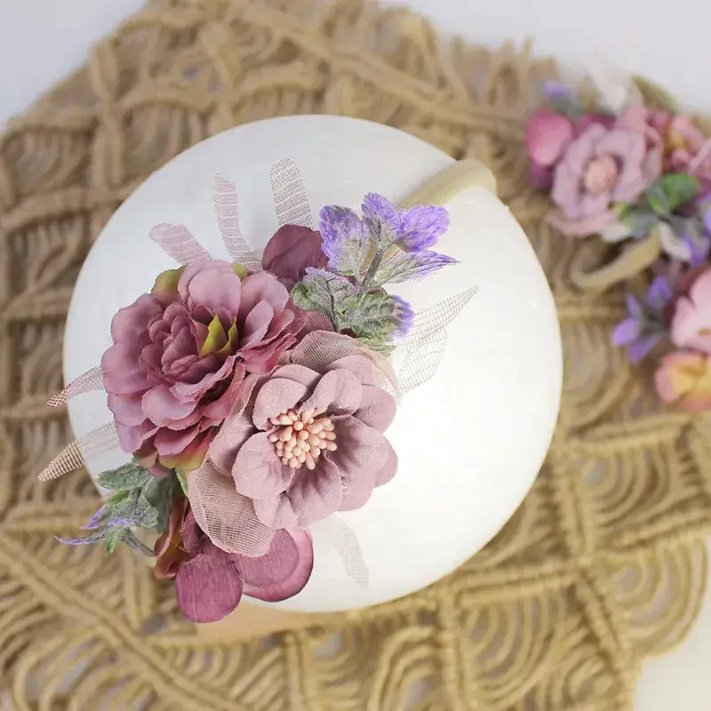 Baby Photo Head with Rainbow Flower Decor — feature 25