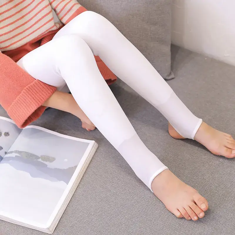 Winter Velvet Leggings for Girls Skin Tone Thickened - Image 3