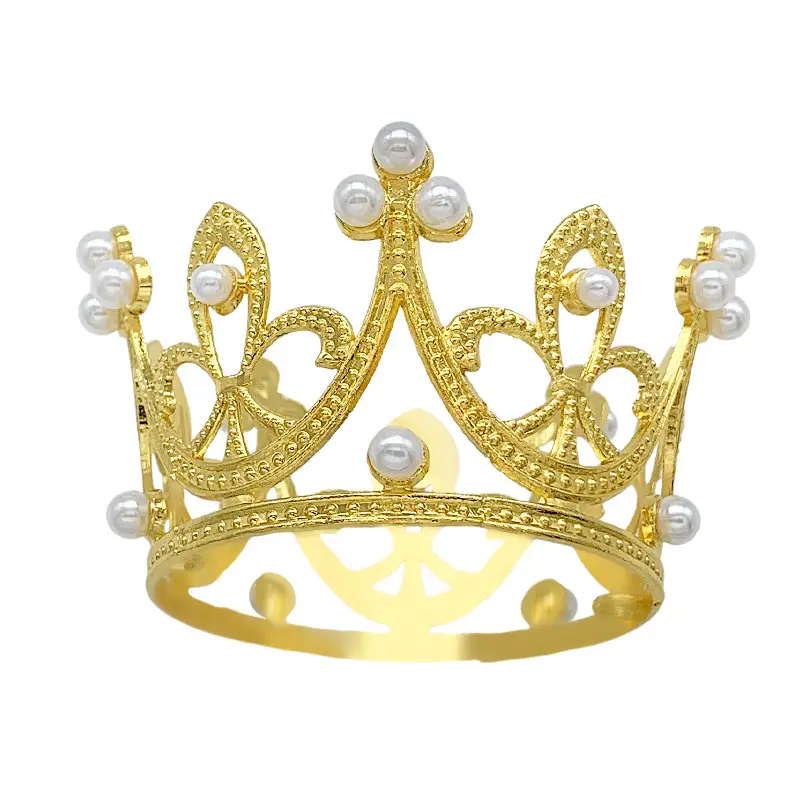 Silver Mini Crown Cake Decoration for Kids — feature 3