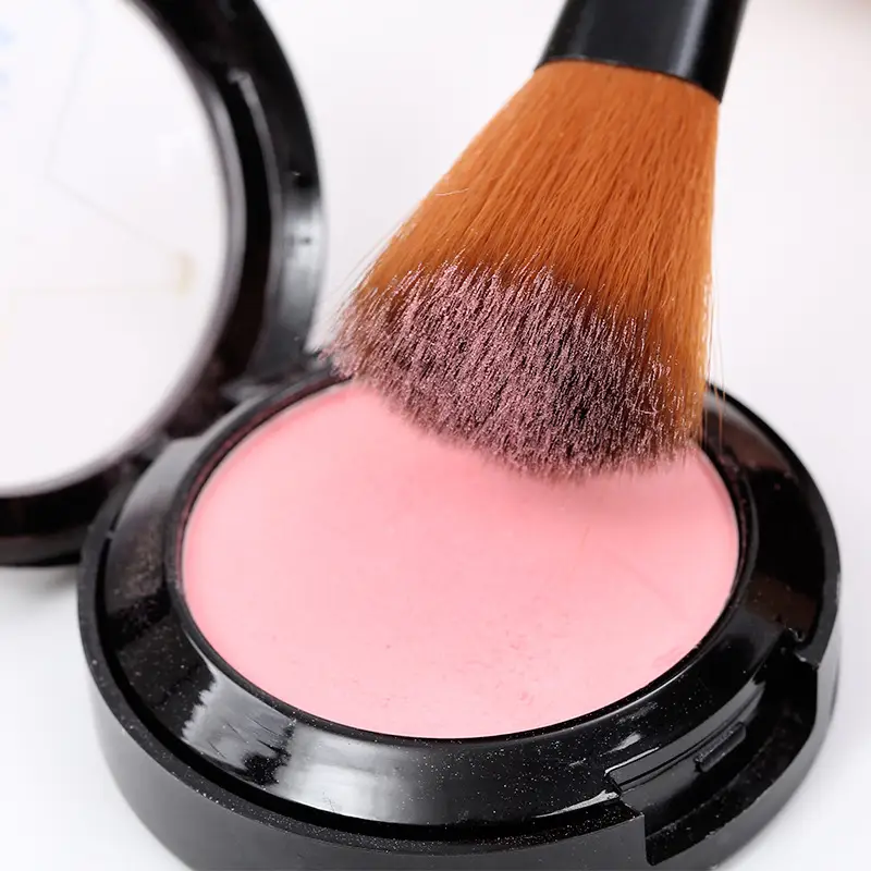 Factory Wholesale Makeup Brush Fiber Bristles Foundation Brush - Image 3