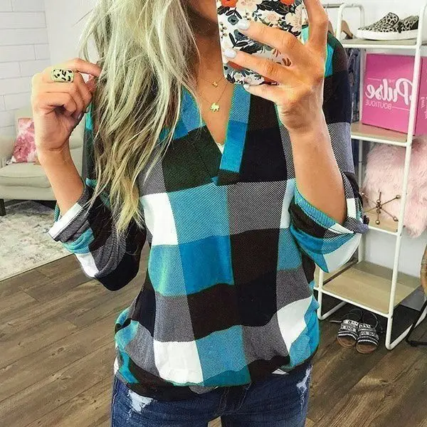 2023 Plaid V Neck Long Sleeve Tops for Women - Image 6