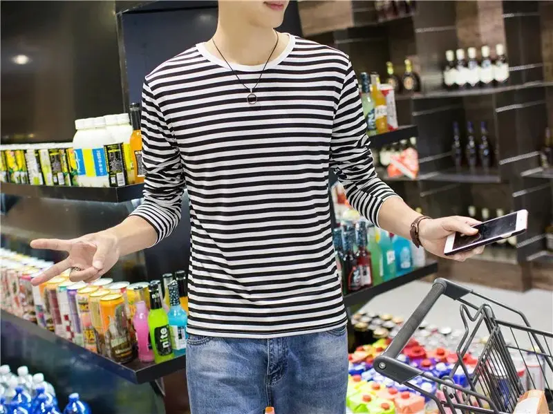 Men Striped Long Sleeve T-Shirt White Black Round Neck